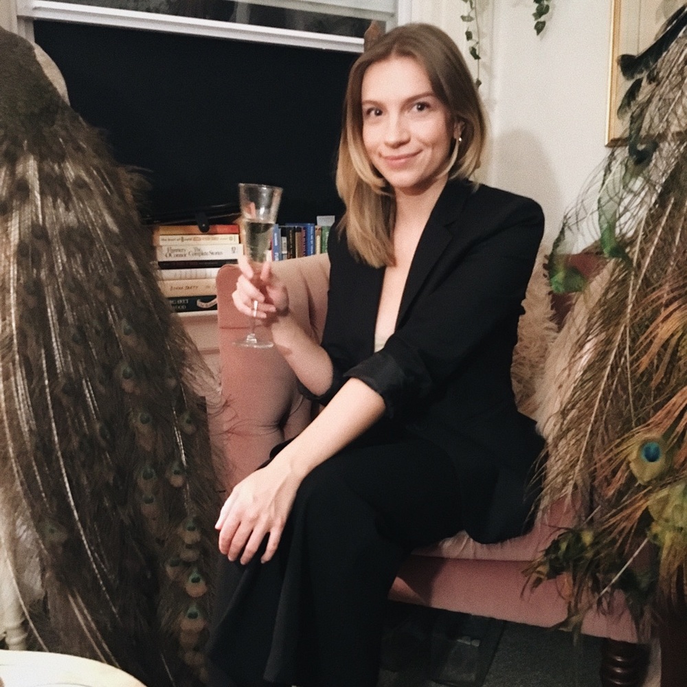 Meet your Posher, Carolina